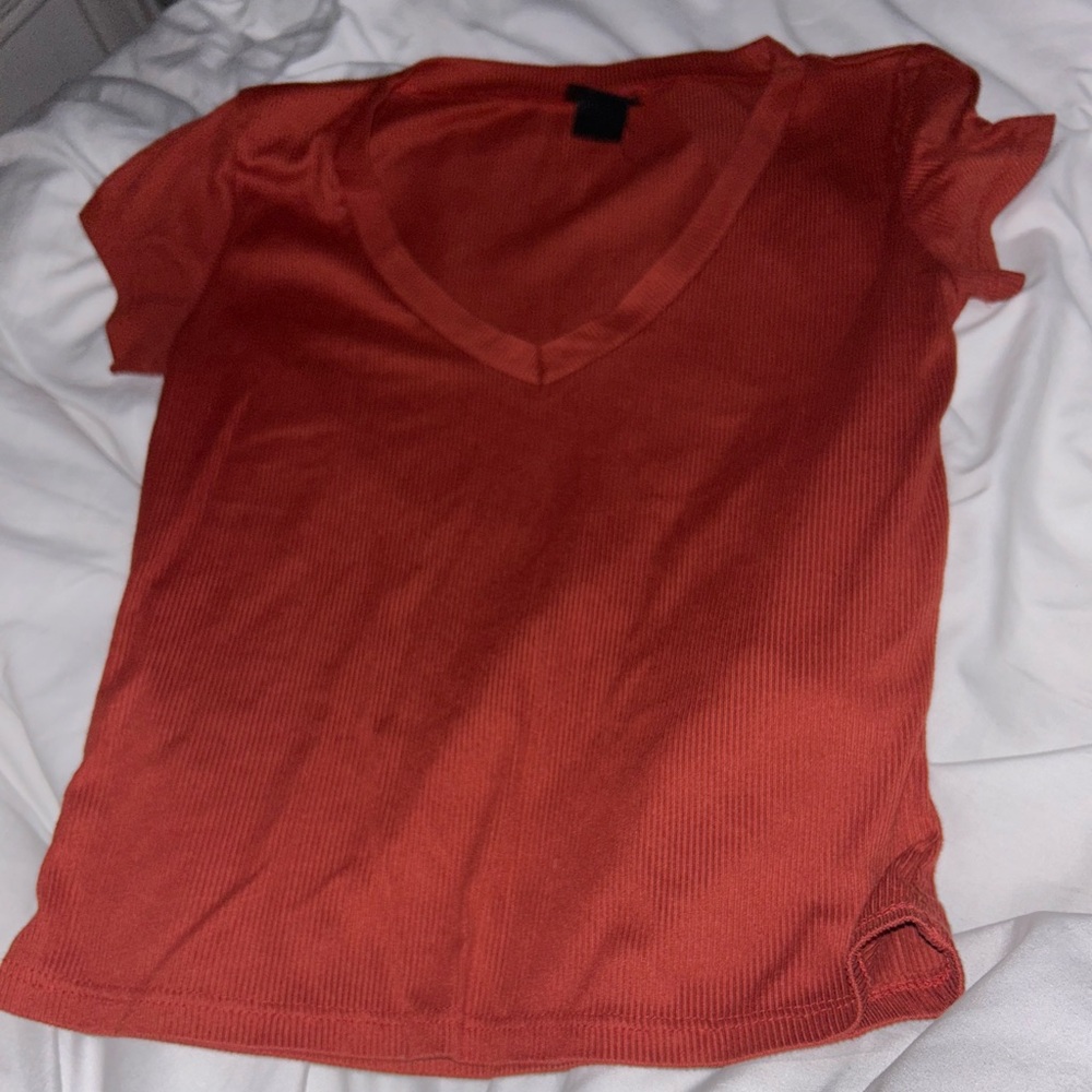 Red rue 21 crop
